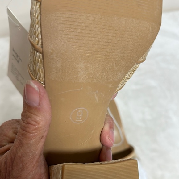 A New Day Women's Tan Slide Sandals - Picture 6 of 12